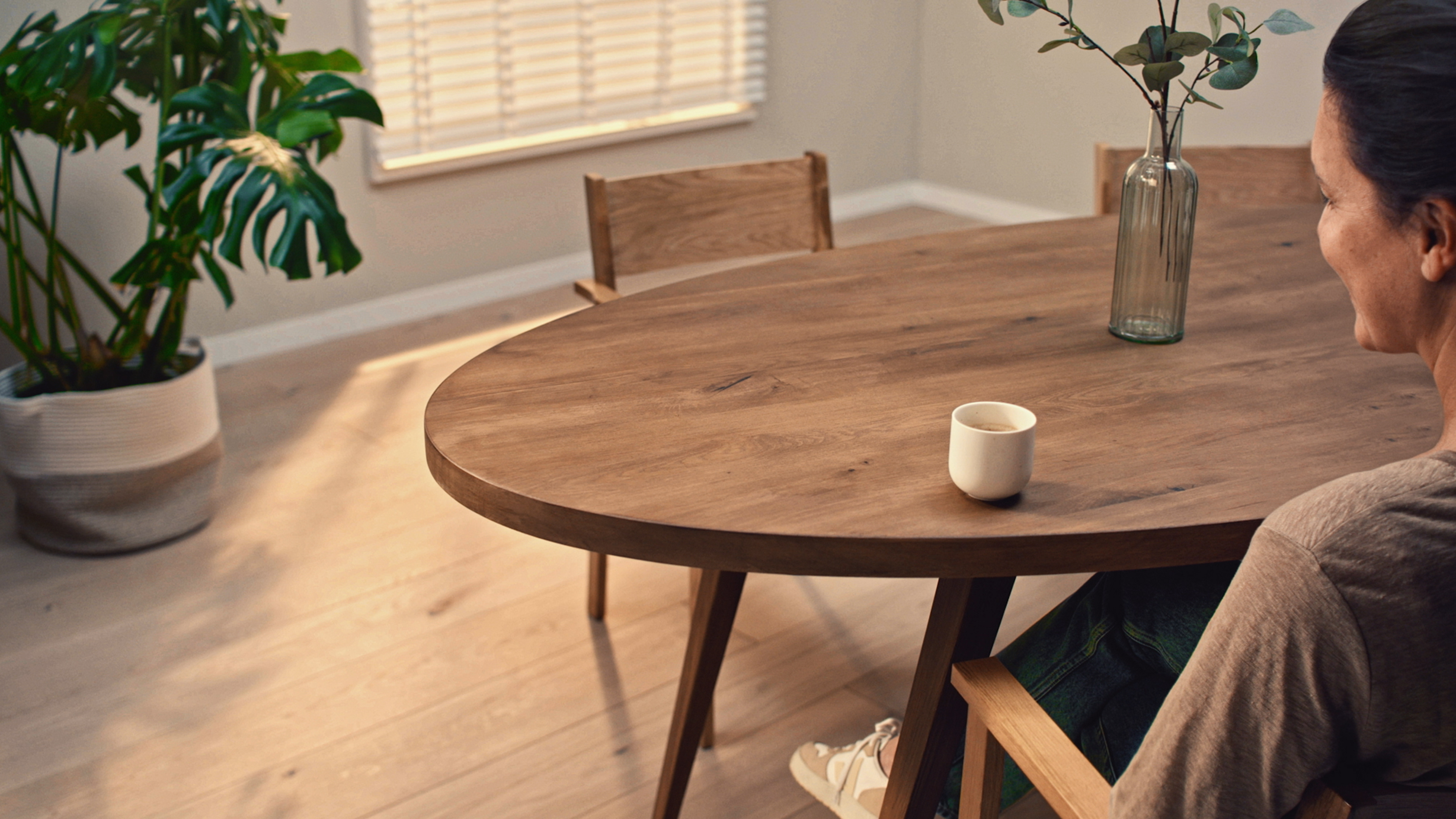 00_AkzoNobel_sadolin_OTH_DinerTable_11s.jpg